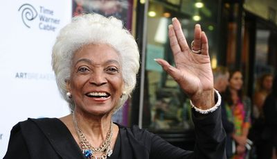Nichelle Nichols, Lt. Uhura on ‘Star Trek,’ dies at 89