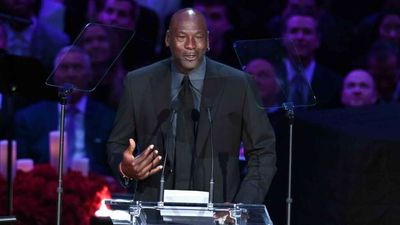 Michael Jordan Pays Tribute to 11-Time NBA Champion Bill Russell