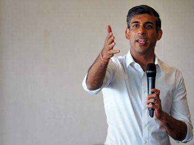Rishi Sunak vows to take 4p off income tax within seven years