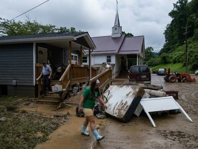 Rescuers face renewed rain as Kentucky flood death toll hits 28