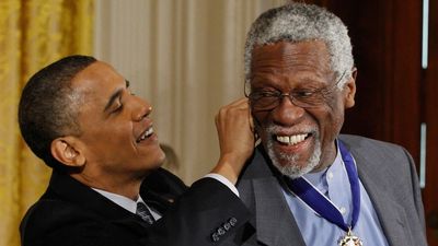 Obama shares tribute to Bill Russell: "Today we lost a giant"