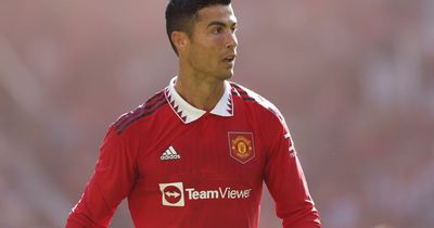 Cristiano Ronaldo gets positive reception from Manchester United fans but leaves Old Trafford early