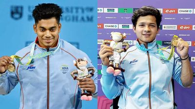 CWG 2022: 'Golden' boys Achinta Sheuli, Jeremy Lalrinnunga shine on Day 3