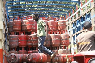 Business: Prices of commercial LPG cylinders cut by Rs 36