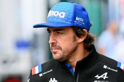 F1 news: Fernando Alonso makes shock move to Aston Martin for 2023 season