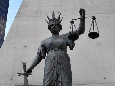 Man tells jury of Qld chainsaw attack