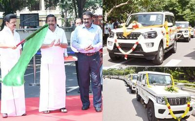 CM unveils new buildings, flags off vehicles