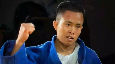 Judo at CWG: Shushila Devi enters final of women's 48kg, Vijay Kumar to play for bronze