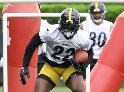 Projected Steelers starting offense after the first week of training camp