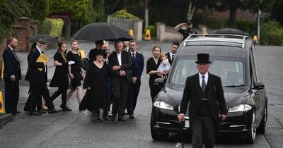 Lord Trimble mourners urged to 'redouble efforts' to restore Stormont power-sharing