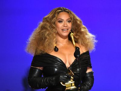 Beyoncé to remove offensive word from new song