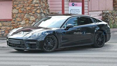 Porsche Panamera Prototype Spied With Center Lock Wheels, Big Brakes