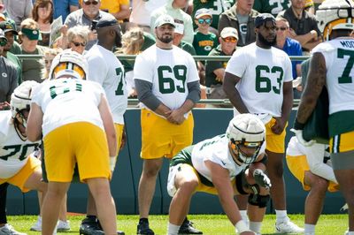 Packers rotating between two specific offensive line combos to open camp