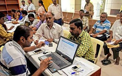 5.83 crore Income Tax returns filed till July 31, record 72.42 lakh on last day