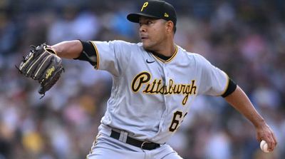 Cardinals Acquire LHP Jose Quintana From Pirates