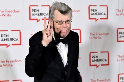 Stephen King set to testify for govt in books merger trial