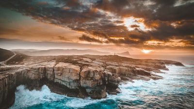 WA south coast swell warning from BoM with dangerous surf conditions