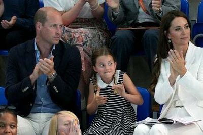 Princess Charlotte enjoys Commonwealth Games day at the swimming