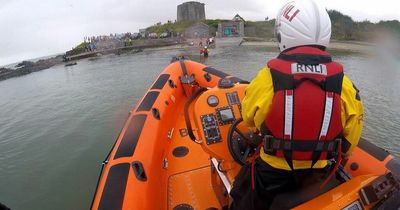 Young girl on paddleboard blown out to sea in terrifying Dublin incident