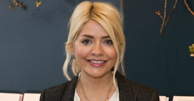 Holly Willoughby 'feels overwhelmed by TV offers' after settling deal with management