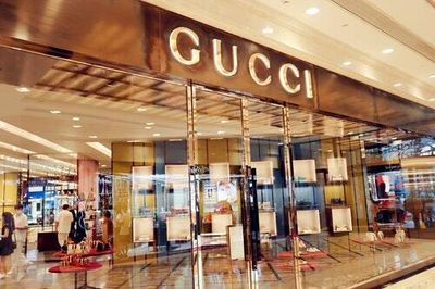 Gucci is now accepting BAYC’s ApeCoin for in-store purchases