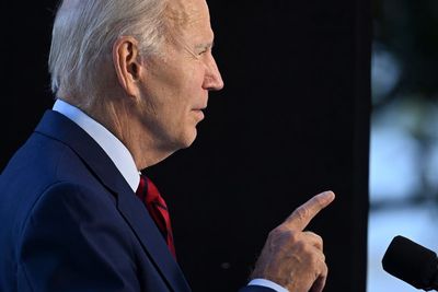 Doctor: Biden's COVID symptoms return, in 'good spirits'