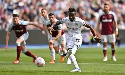 West Ham face competition from Everton and Newcastle to sign Cornet
