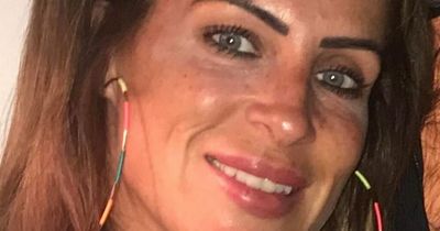 Mum felt pop as 'parasite with legs' crawls out of horrible-looking spot