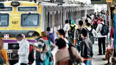 Crime on Mumbai railways down 62% from 2019