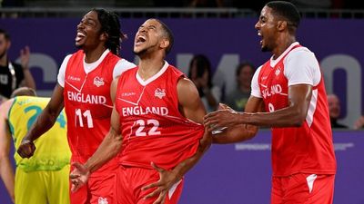 England defeat Australia 17-16 in men's 3x3 basketball while wheelchair teams bring home gold and silver