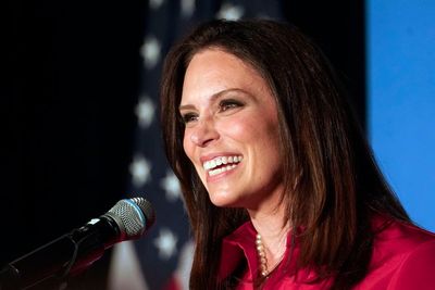 Dixon wins Michigan GOP governor primary, to face Whitmer