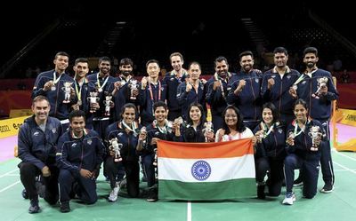 Silver in CWG | President Murmu, PM Modi greet Indian badminton team