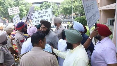 Real estate developers, property dealers protest against Punjab govt over NOC rule for registry