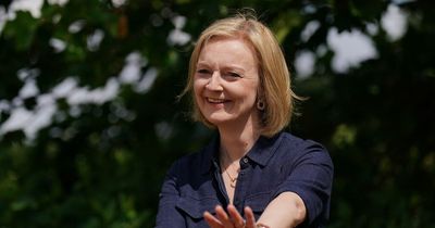 Liz Truss blasted for 'crazy tax cuts' and 'laughable' pay U-turn by ex-Treasury minister