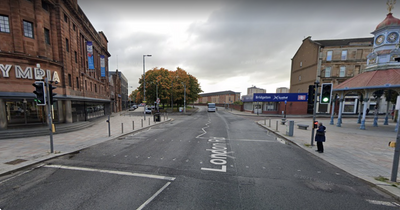 Man stabbed in Glasgow's east end as police launch probe