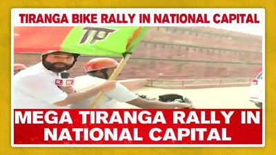 Why is a Republic journalist waving a BJP flag while reporting on ‘tiranga rally’?