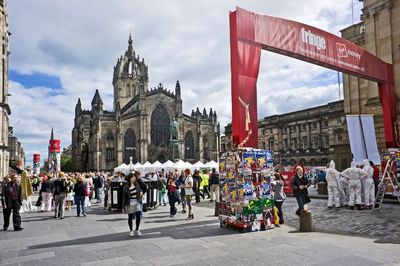 Edinburgh Fringe: Why exactly is laughter so good for us?