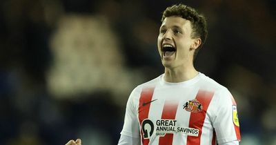 Nathan Broadhead 'offered new contract' at Everton amid Sunderland interest