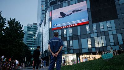 Chinese fighter jets cross into Taiwan's air defence zone in wake of Pelosi visit