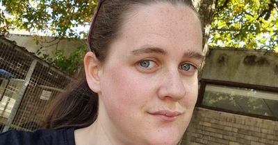 Edinburgh mum lashes out at inconsiderate dog owners leaving muck in her driveway