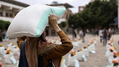 More women facing hunger than men as gender gap widens for food insecurity, report says