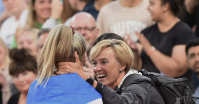 Eilish McColgan in Commonwealth Games gold confession before emotional hug with mum Liz