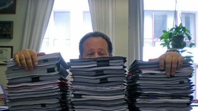 'Quiet quitting' helps Australian workers avoid burnout as new trend has TikTok talking