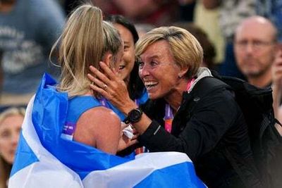 Eilish McColgan emulates mother Liz at Commonwealth Games by winning sensational 10,000m gold for Scotland