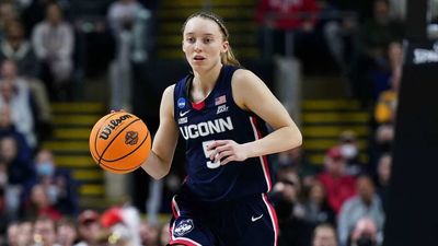 Bueckers’s Injury Is a Crushing Blow to UConn and a Sport