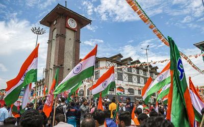 Kashmir sees politics over Har Ghar Tiranga campaign
