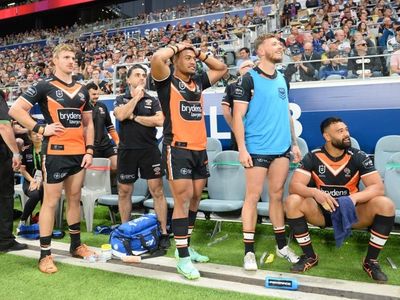 Tigers bosses meet with NRL over call
