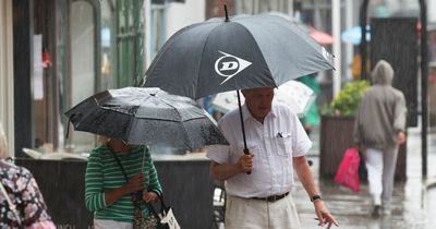 Liverpool weather: scattered showers but warm in sunshine