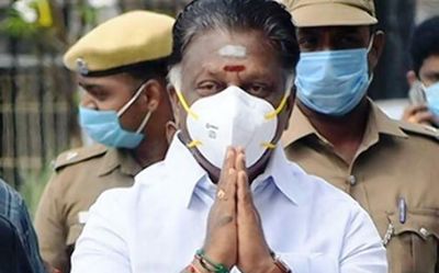 Avoid harsh words while reacting to criticism, Panneerselvam tells supporters