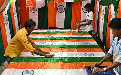 Demand for Indian flags flies high in Tiruppur